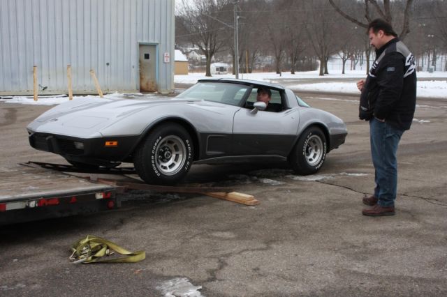 1978 Silver Chevrolet Corvette --