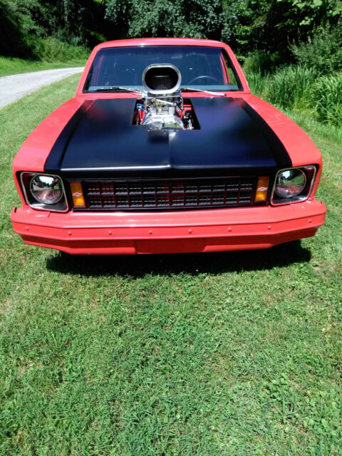 1978 Red Chevrolet Nova Coupe