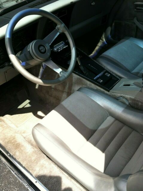 1978 Black &  Silver Chevrolet Corvette Coupe