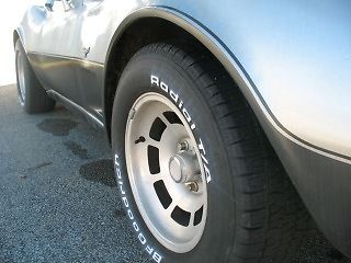 1978 Silver Chevrolet Corvette Coupe
