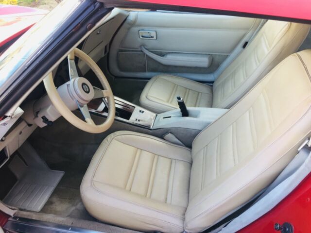 1978 Tan Chevrolet Corvette