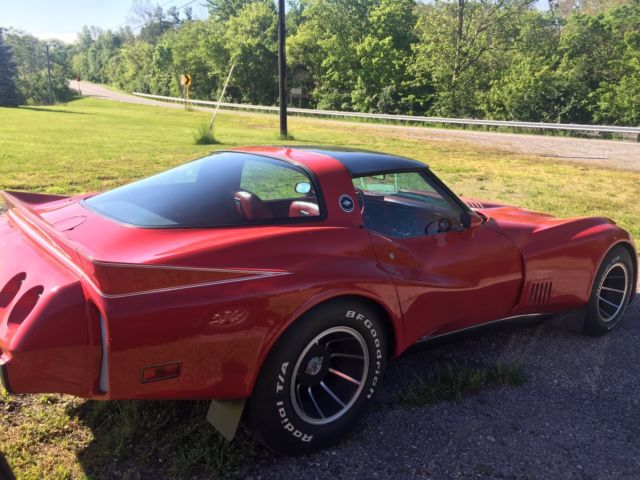 1978 Red Chevrolet Corvette