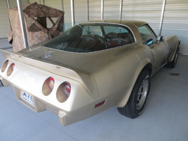 1978 CHAMPAGNE Chevrolet Corvette