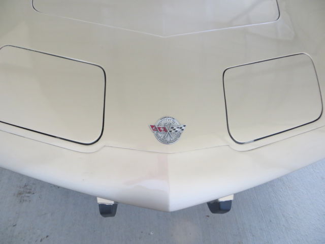 1978 CHAMPAGNE Chevrolet Corvette