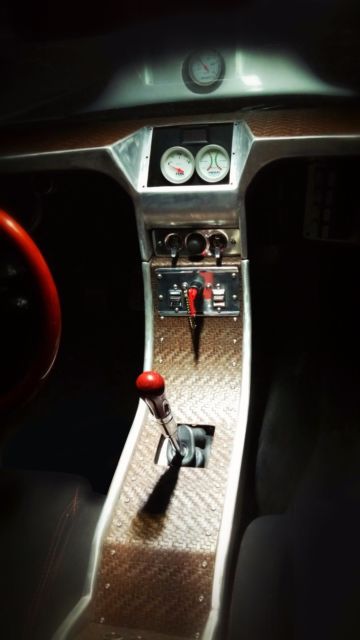 1978 White Chevrolet Corvette