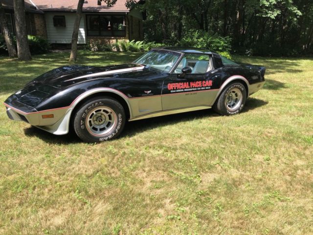 1978 black and gray Chevrolet Corvette glass tops