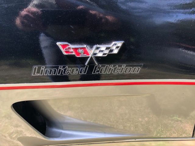 1978 black and gray Chevrolet Corvette glass tops