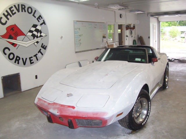 1978 Burgundy Chevrolet Corvette Coupe