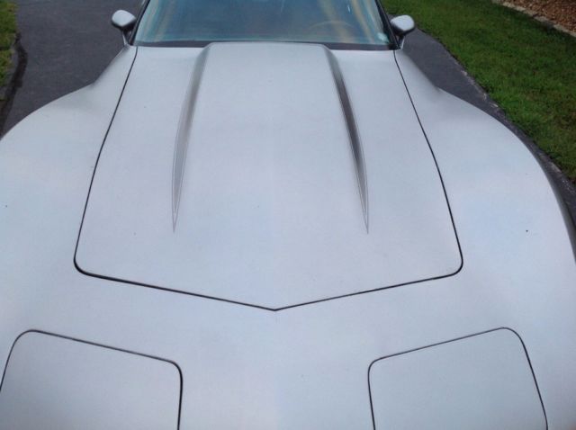 1978 Silver Chevrolet Corvette Coupe