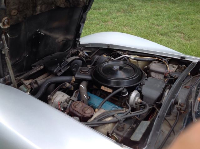 1978 Silver Chevrolet Corvette Coupe