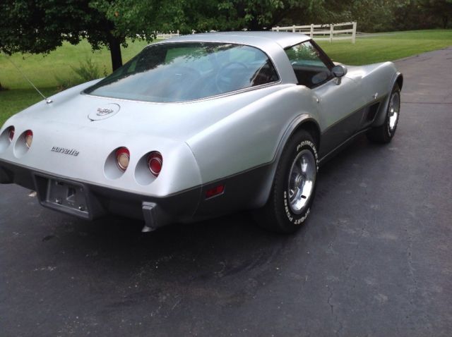 1978 Silver Chevrolet Corvette Coupe
