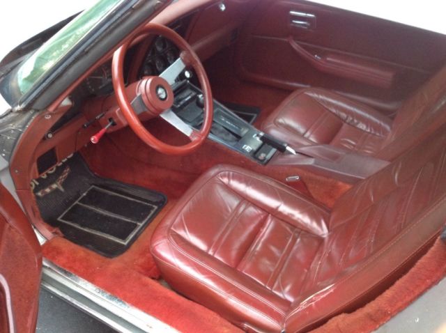 1978 Silver Chevrolet Corvette Coupe