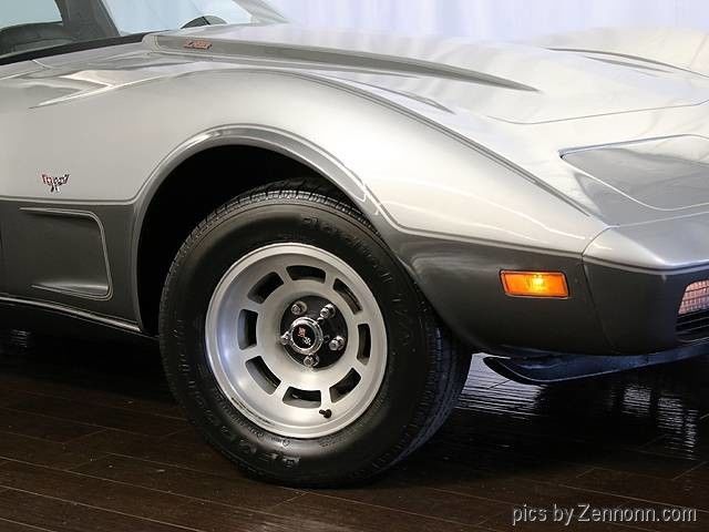 1978 Silver Chevrolet Corvette Coupe