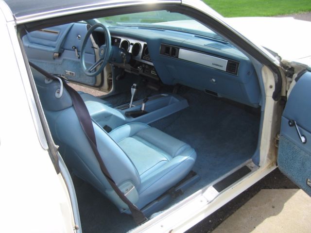 1978 White Dodge Charger Coupe