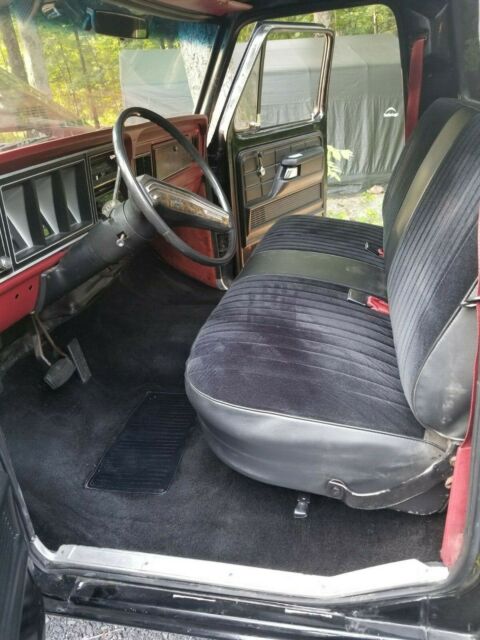1978 Black Ford F-250 Standard Cab Pickup
