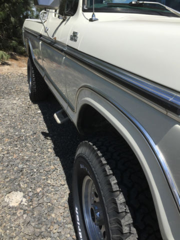 1978 White Ford F-250 Pickup
