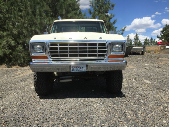 1978 White Ford F-250 Pickup
