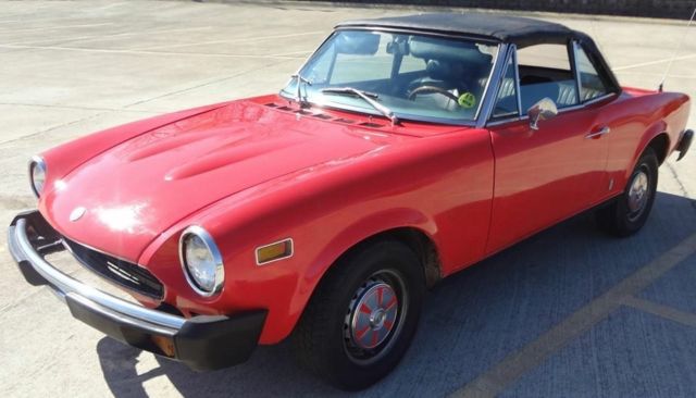 1978 Red Fiat SPIDER Convertible