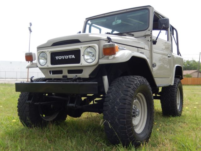 1978 Tan Toyota Land Cruiser Wagon