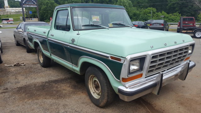 1978 Green Ford F-150 Standard Cab Pickup