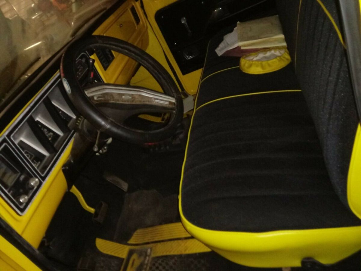 1978 Yellow Ford F-150 Reg cab