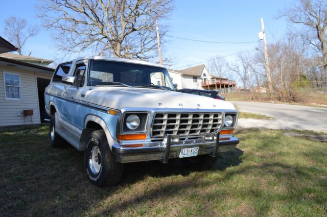 1978 Blue/White Ford Bronco SUV