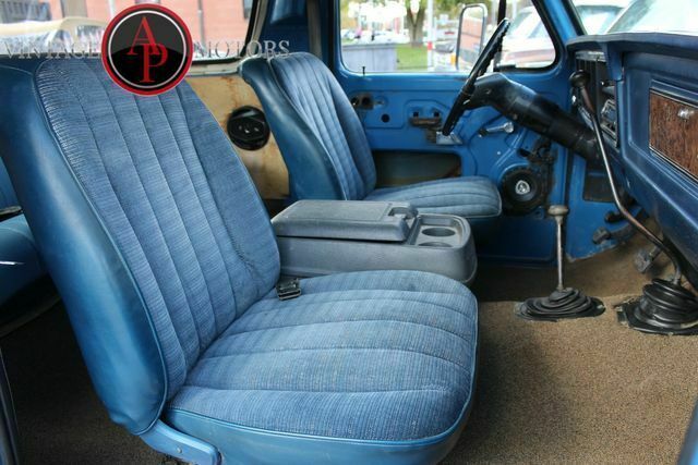 1978 Blue Ford Bronco --