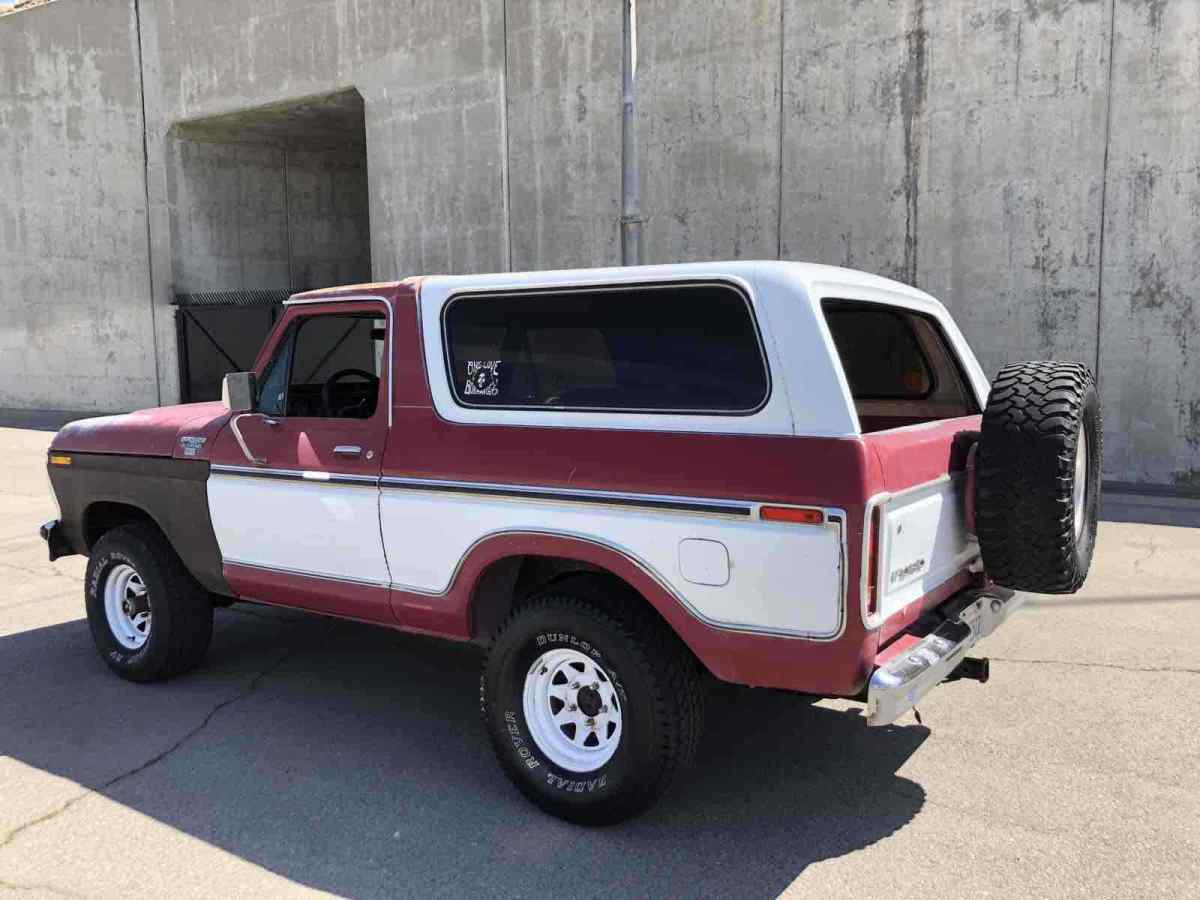 1978 Red Ford Bronco SUV