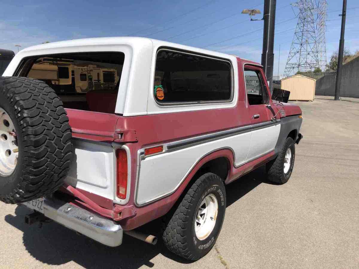 1978 Red Ford Bronco SUV