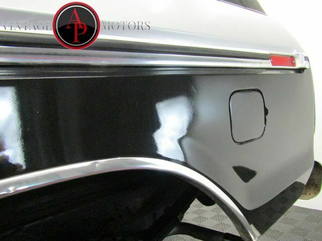 1978 Silver Ford Bronco --