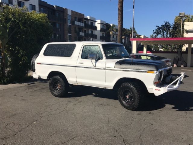 1978 White Ford Bronco