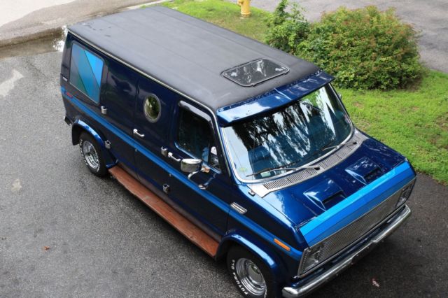 1978 Blue Ford E-Series Van