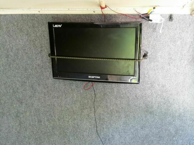 1978 White Ford E-Series Van Standard Passenger Van