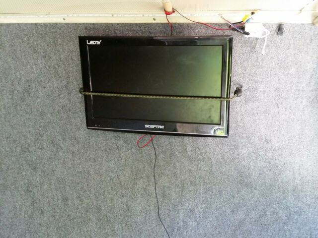 1978 White Ford E-Series Van Standard Passenger Van