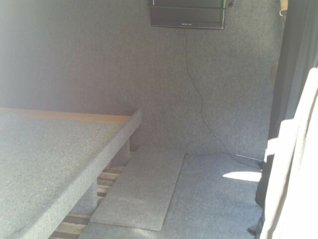 1978 White Ford E-Series Van Standard Passenger Van