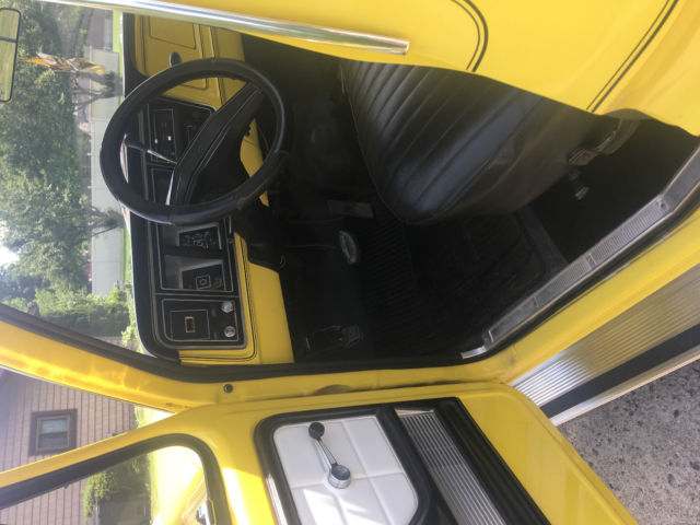 1978 Black Ford F-100 Standard Cab Pickup