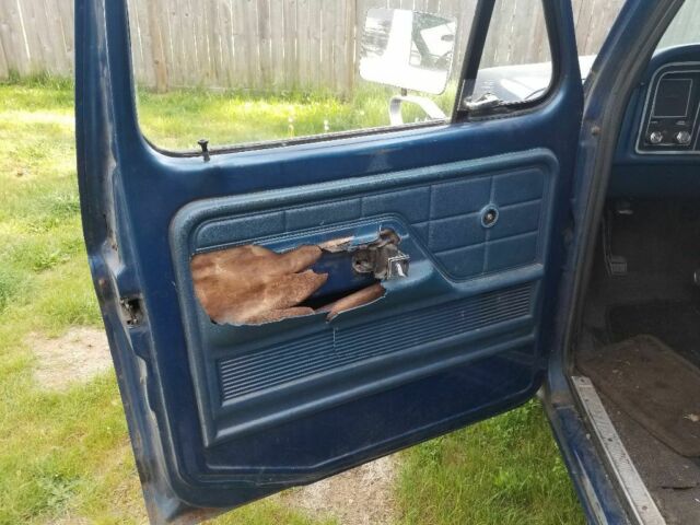 1978 Blue Ford F-100 Standard Cab Pickup