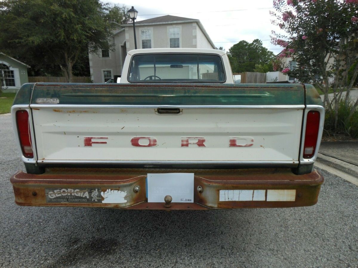 1978 Ford F-100 Standard Cab Pickup