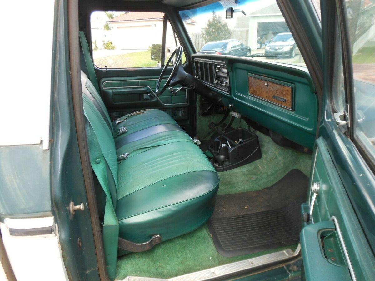 1978 Ford F-100 Standard Cab Pickup