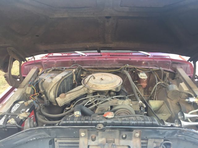 1978 Maroon and Silver Ford F-100