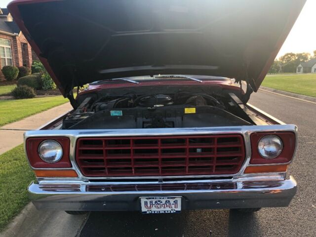 1978 Red Ford F-100 Cab & Chassis
