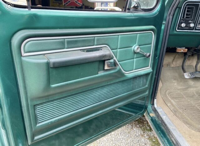 1978 Green Ford F-150 Standard Cab Pickup