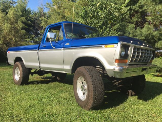 1978 Blue/Silver Ford F-150 Standard Cab Pickup