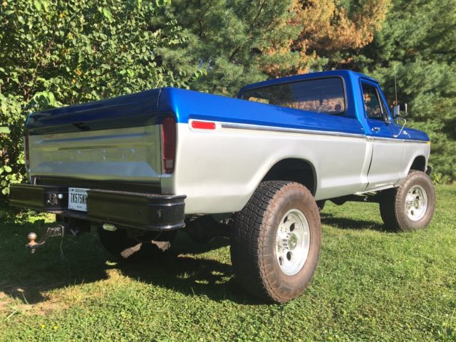 1978 Blue/Silver Ford F-150 Standard Cab Pickup