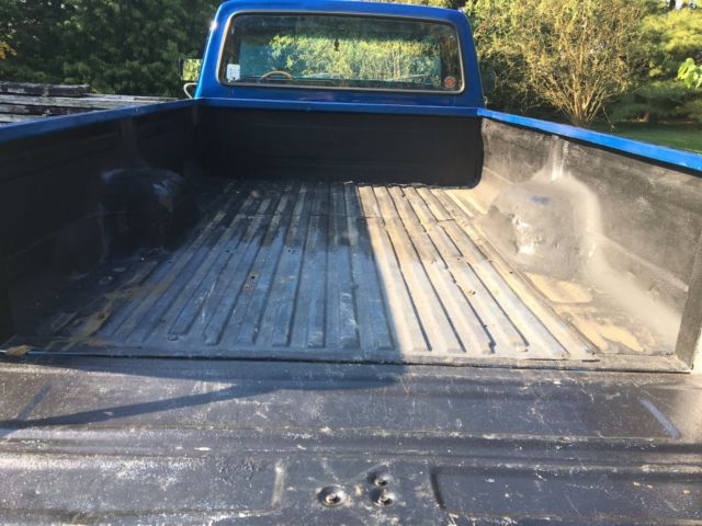 1978 Blue/Silver Ford F-150 Standard Cab Pickup