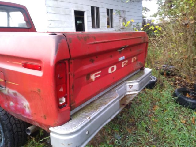 1978 Red Ford F-250 Regular Cab long bed