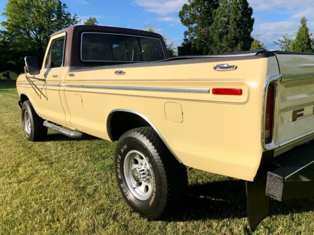1978 Tan Ford F-250 Standard Cab Pickup