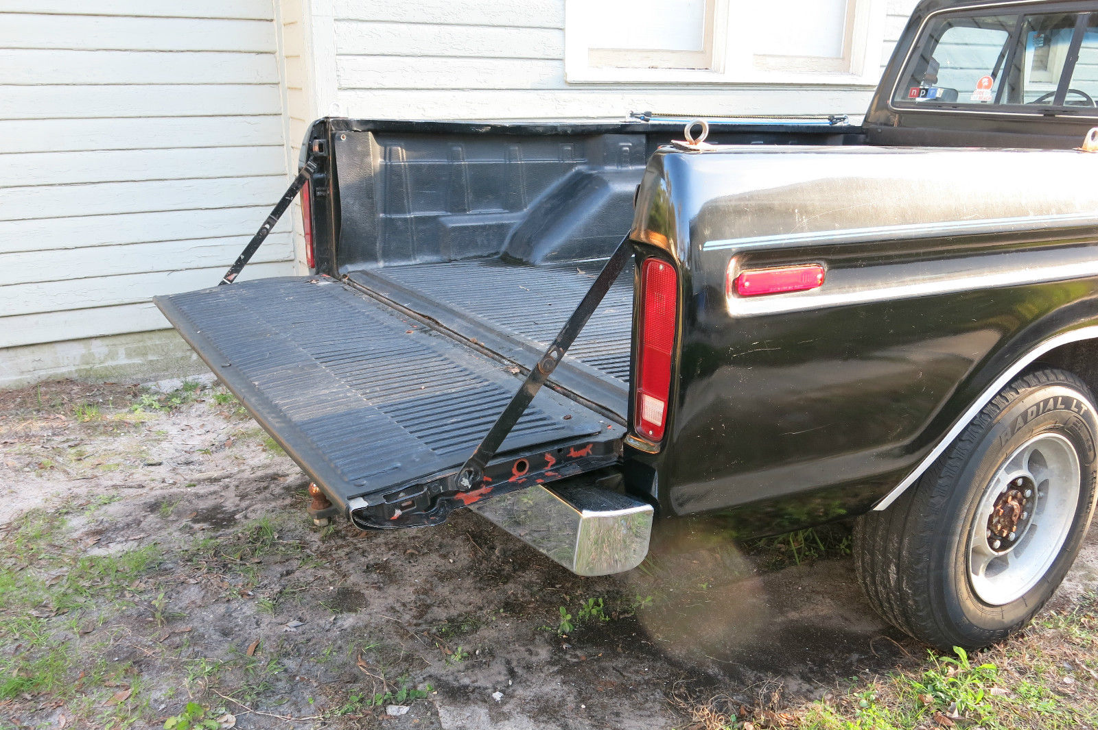 1978 Black Ford F-250 Standard Cab Pickup