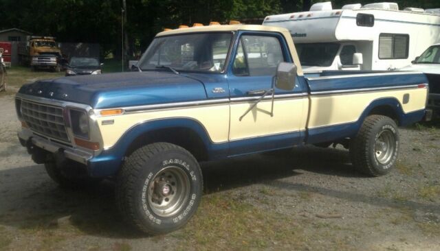1978 Ford F-250 Standard Cab Pickup