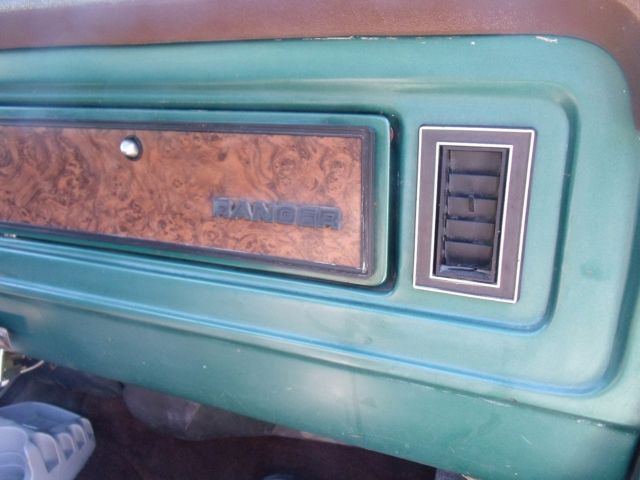 1978 Metallic Green Ford F-250 Standard Cab Pickup